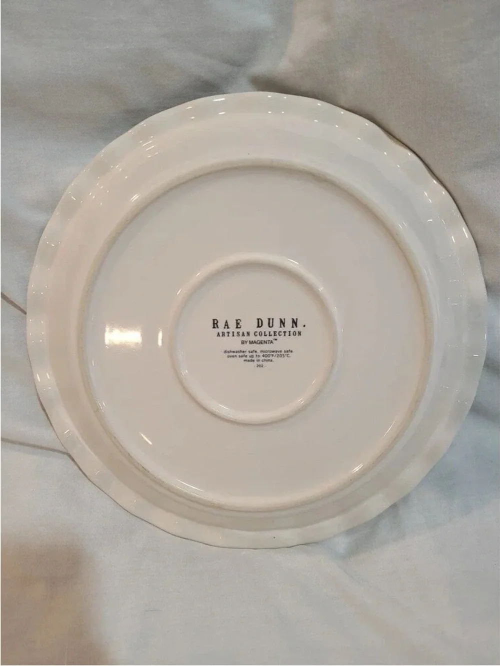 White Ceramic 'Pumpkin' Serving Plate